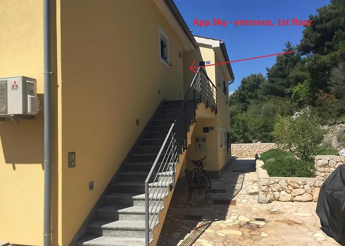 Gavza Sky View Apartment
